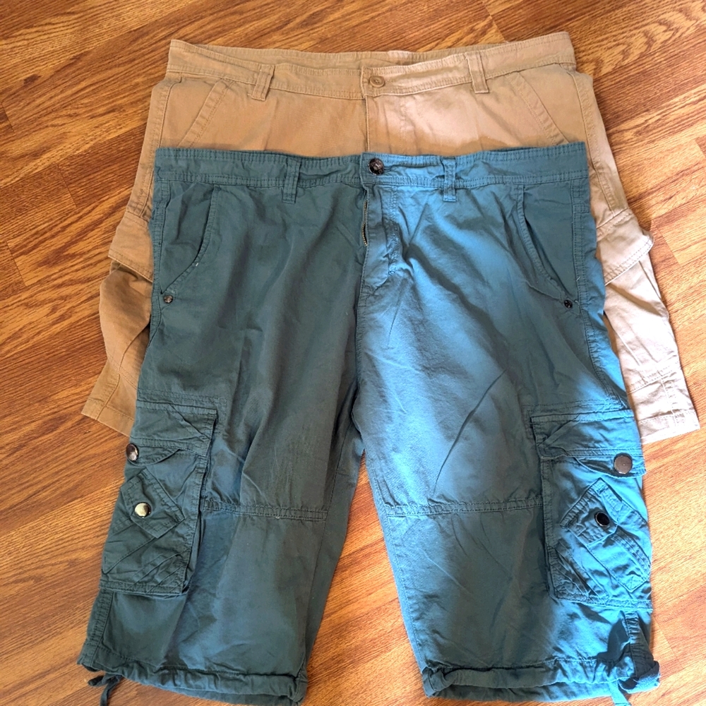 2 Pairs of Mens Cargo Shorts